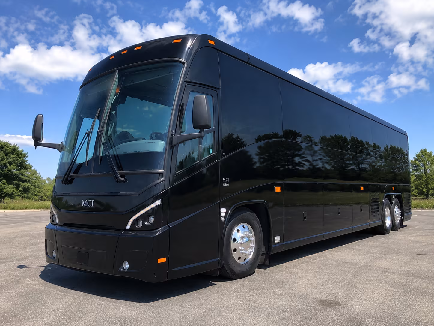 charter buses for thousand oaks church retreats and overnight trips