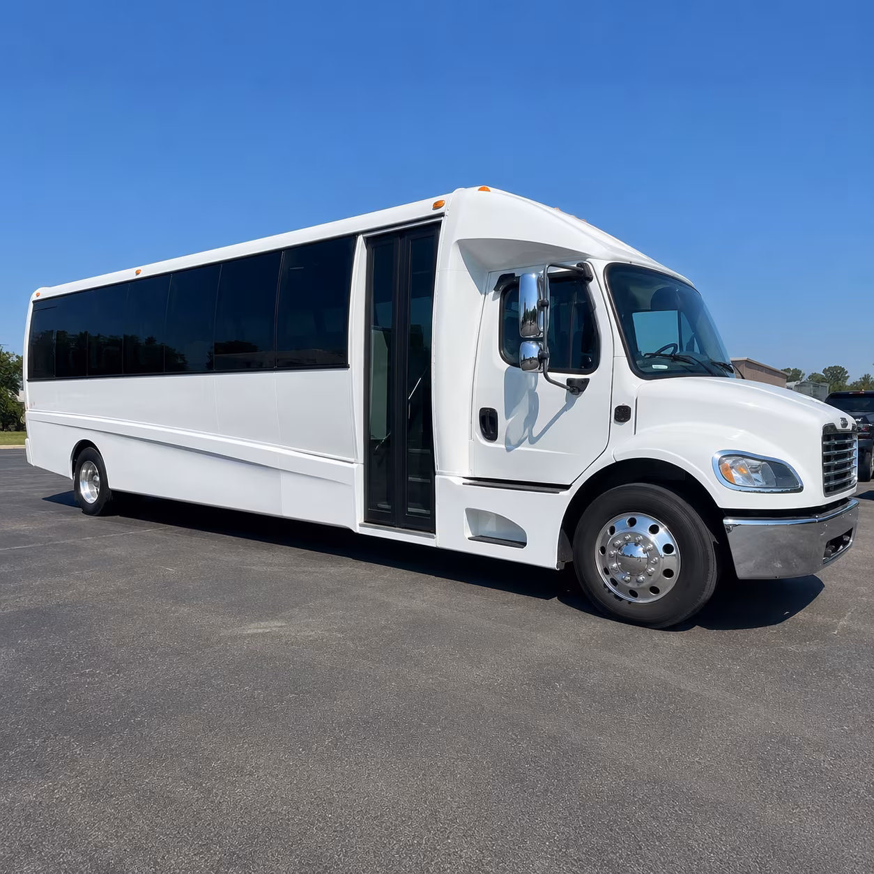 corporate event and conference buses serving thousand oaks
