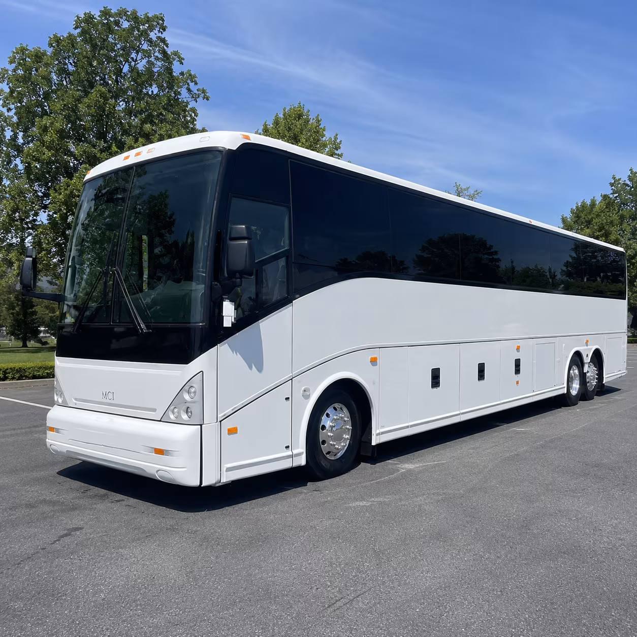 out of state charter bus trips from thousand oaks to arizona and nevada