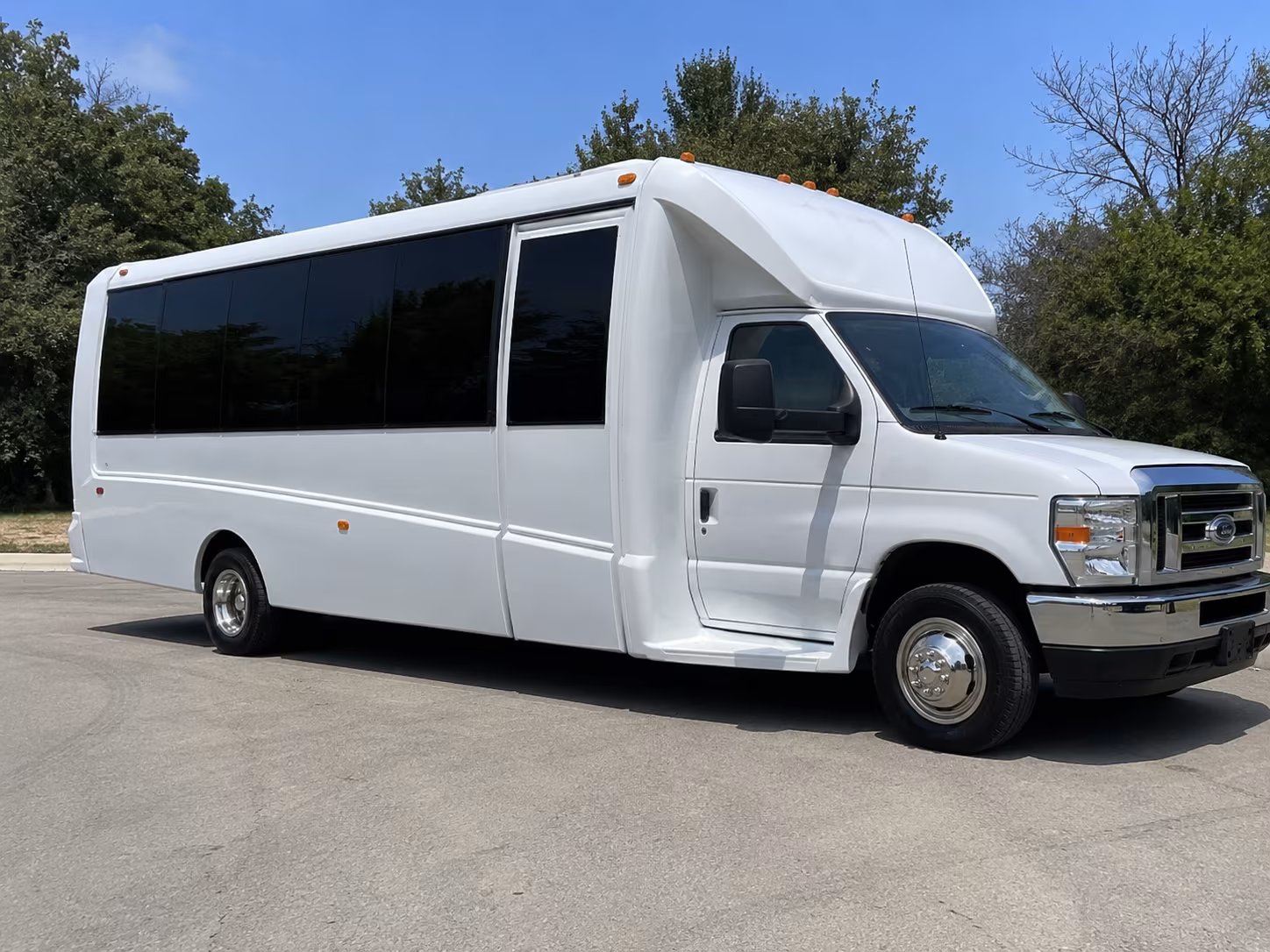 thousand oaks party bus booking step 1