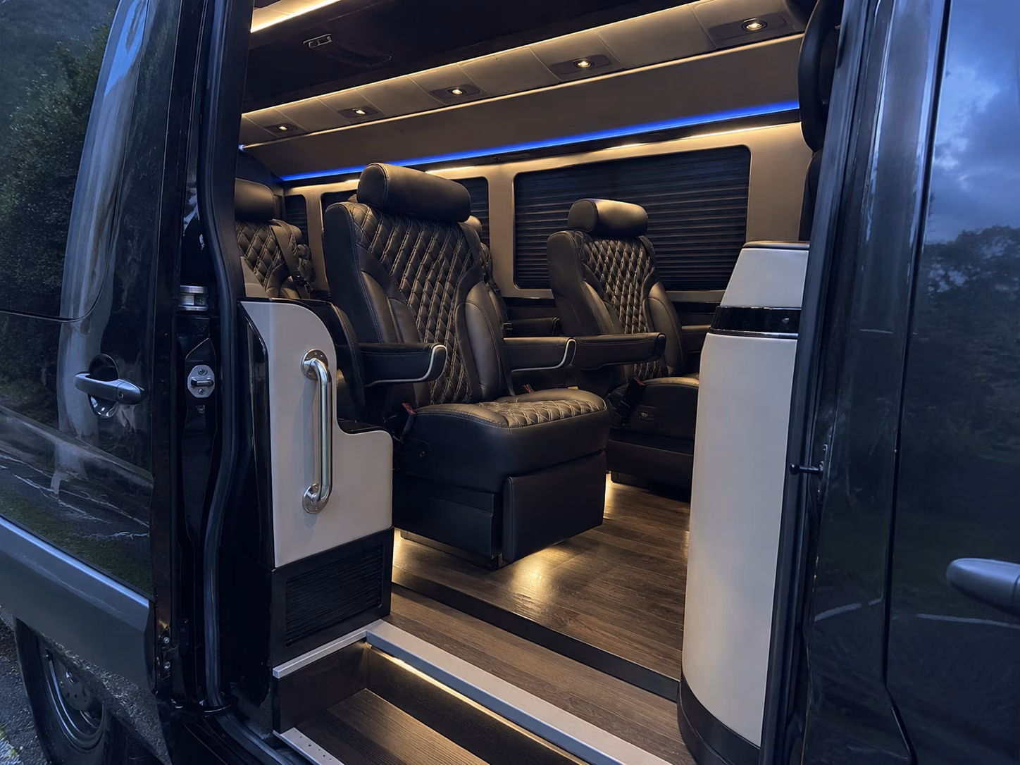 thousand oaks wedding transportation
